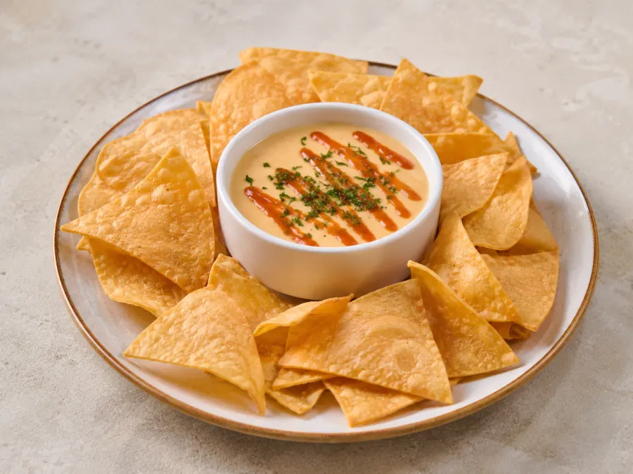 Sriracha Queso Dip + Chips